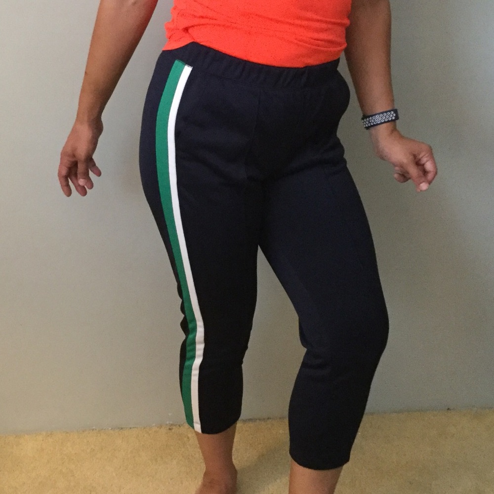 Old Navy activewear capris